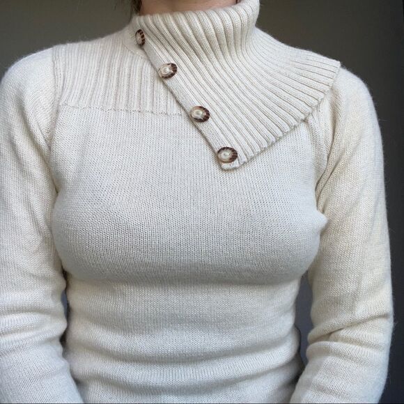 NWT Alpaca Adventures Cream Alpaca Wool Cowl Neck Button Peruvian Sweater Sz M - Picture 5 of 11